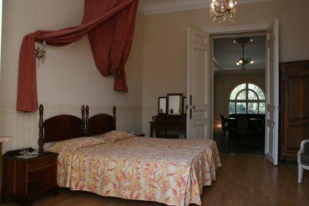 Hotel Aiglon Menton Quarto foto