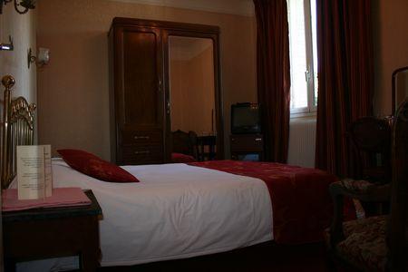 Hotel Aiglon Menton Quarto foto